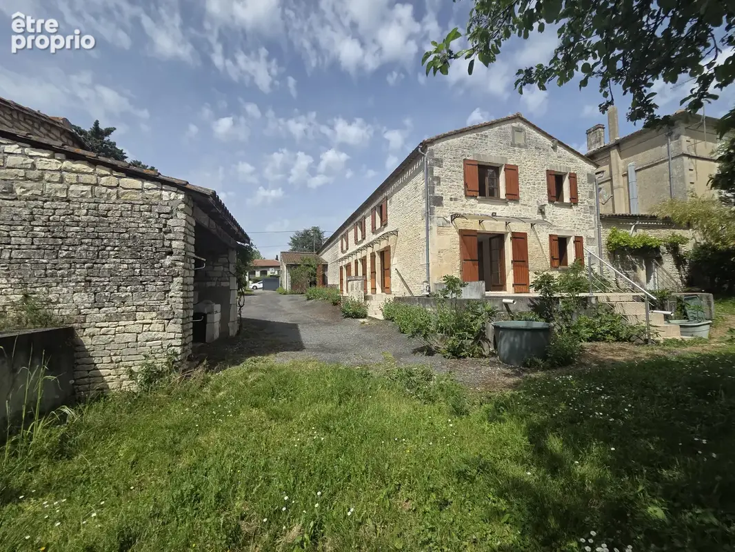 Maison 7 pièces 170 m² à vendre à Hiersac (16290) - photo 29