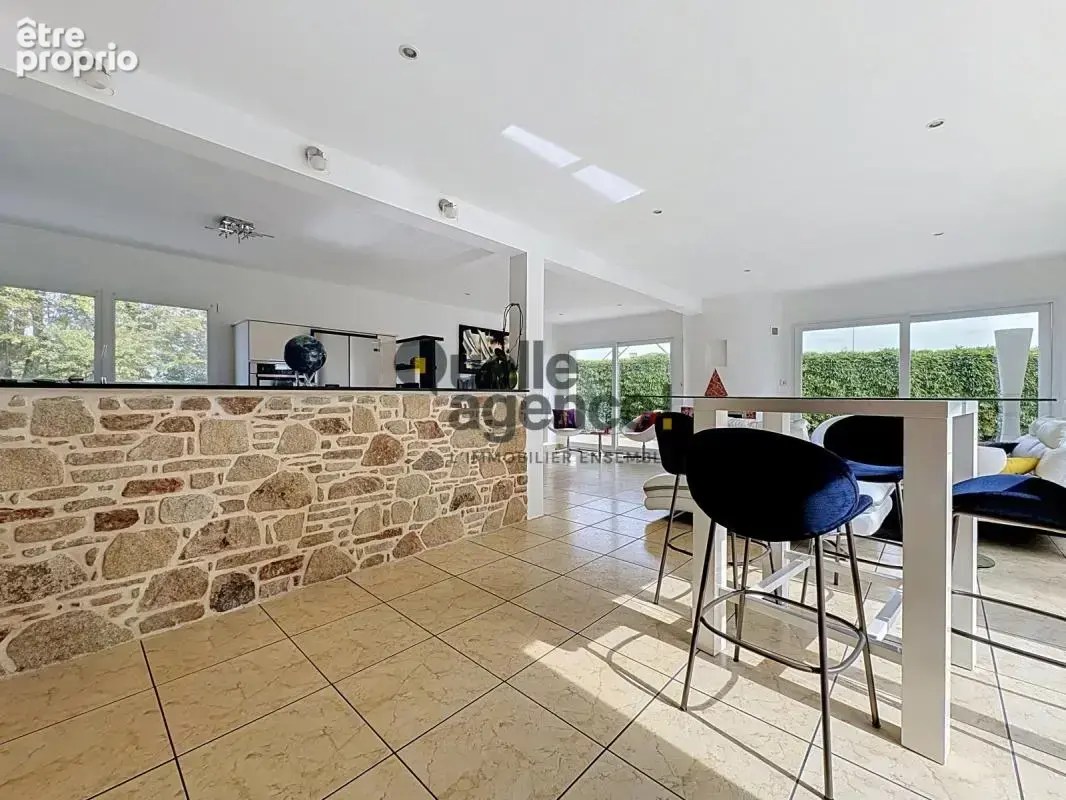 Maison d’architecte de 204 m² sur 2 000 m² de terrain - photo 12