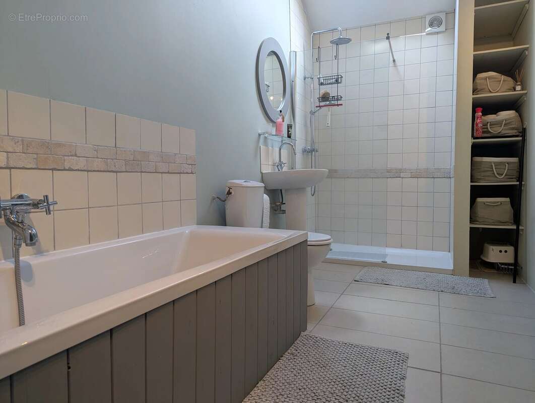 Maison à BRIGUEIL-LE-CHANTRE