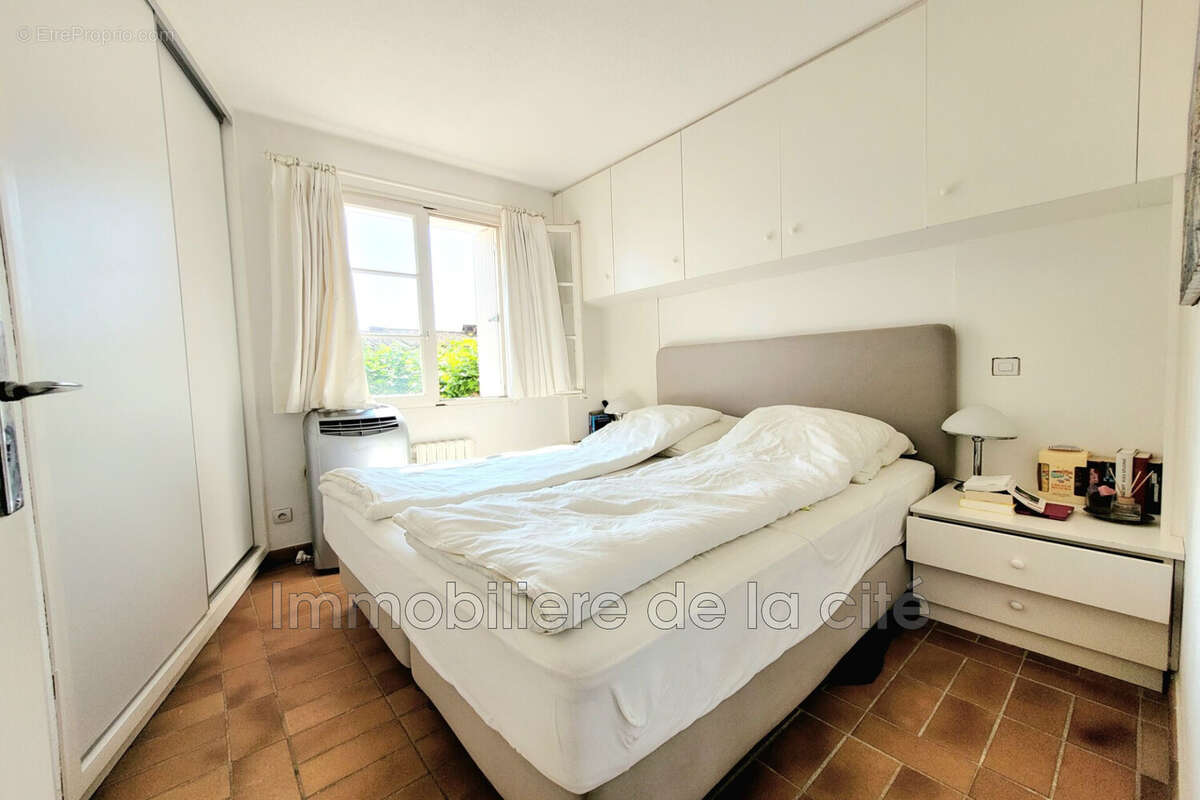 Appartement à GRIMAUD