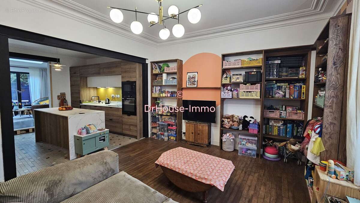 Maison 232 m² à Le Mans  - photo 23