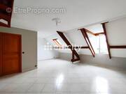 Appartement à SAINTE-MESME