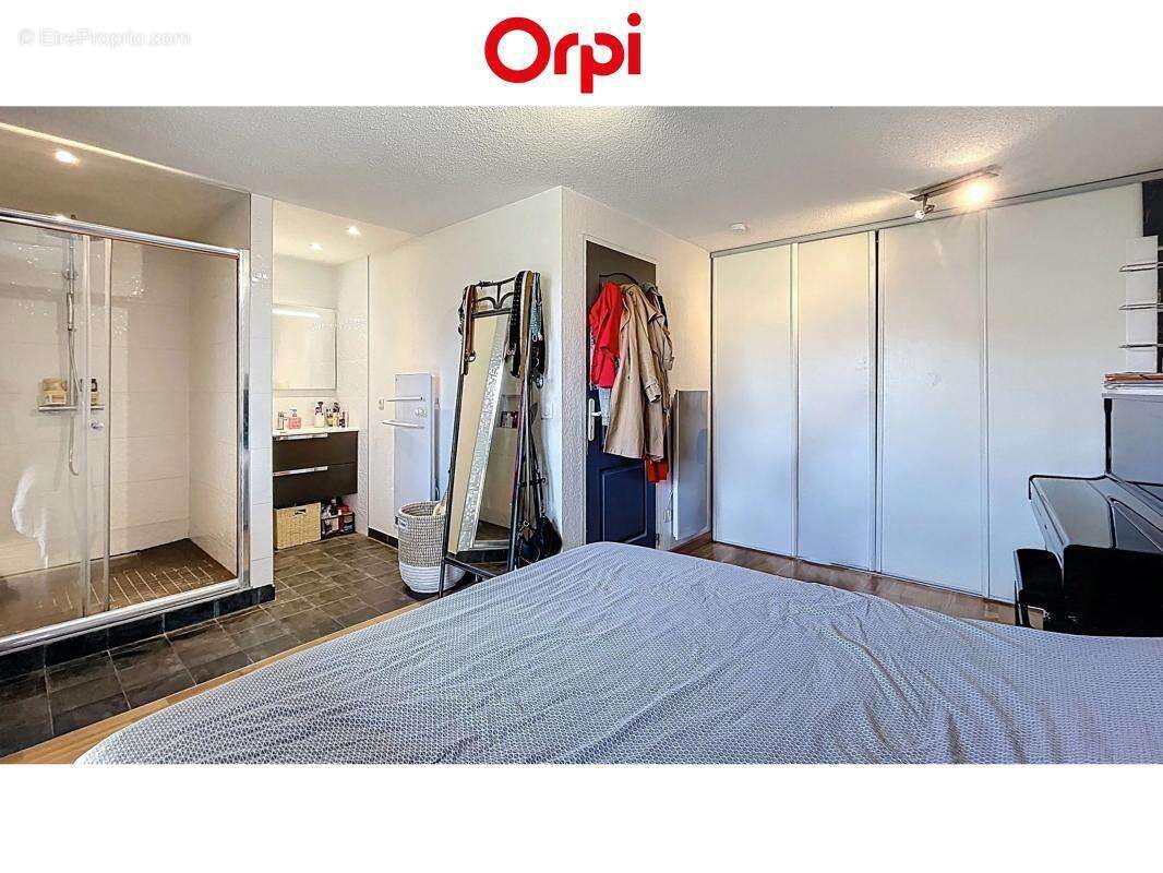 Maison à VETRAZ-MONTHOUX