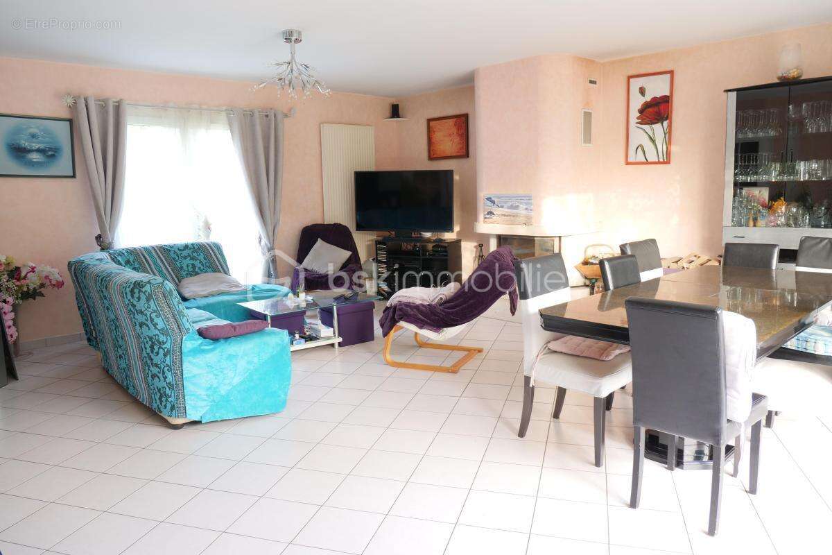 Maison à SAINT-PRIX