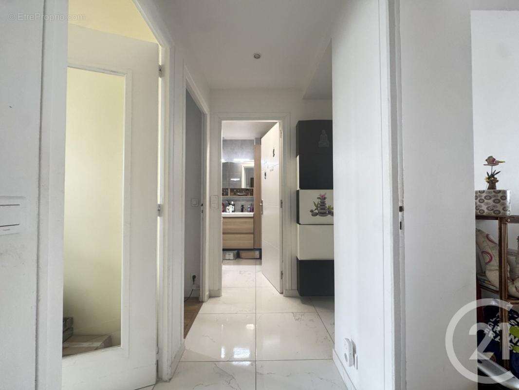 Appartement à FONTENAY-SOUS-BOIS