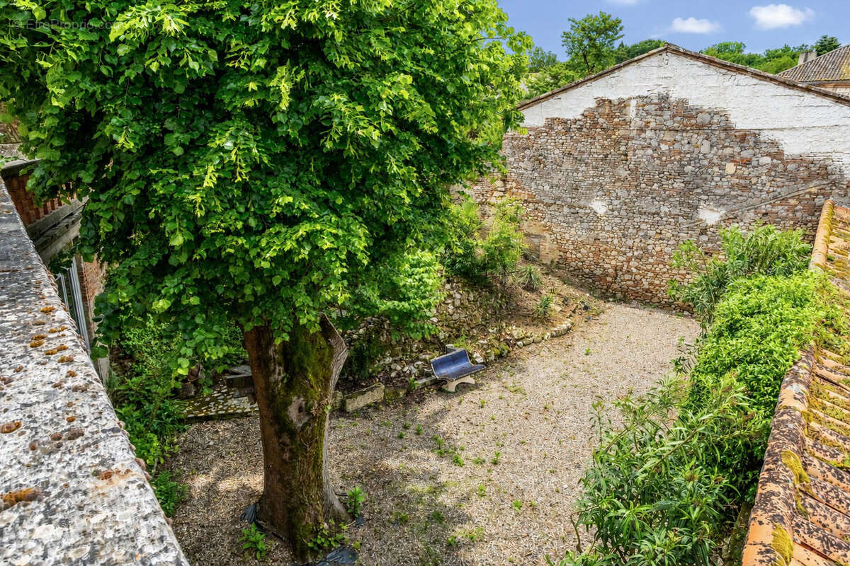 Maison à AUVILLAR