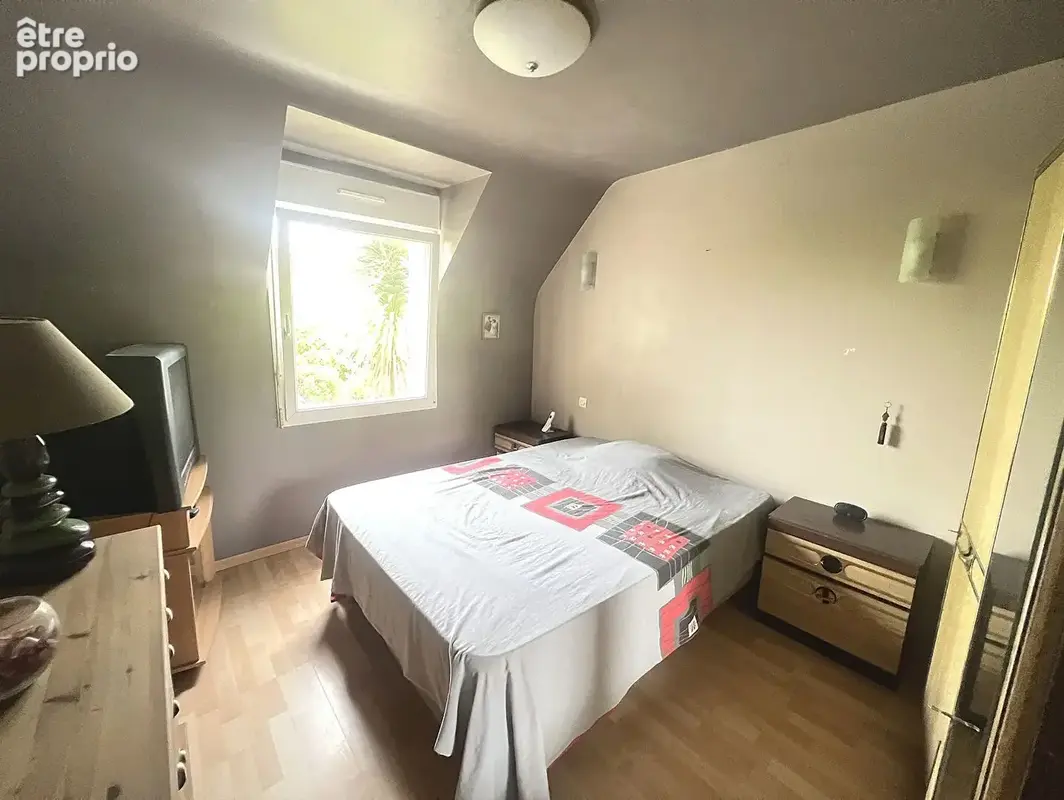Maison de 2001, terrain de 808m2 - photo 11
