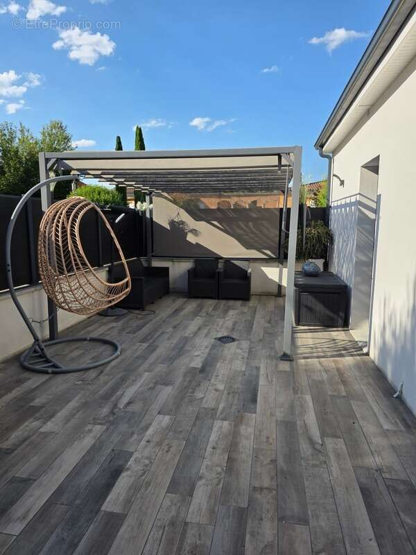 Coup de cœur ! Magnifique villa contemporaine de 136 m² et garage/dépendance de 125 m² – Chambaron-sur-Morge (Pontmort) - photo 14