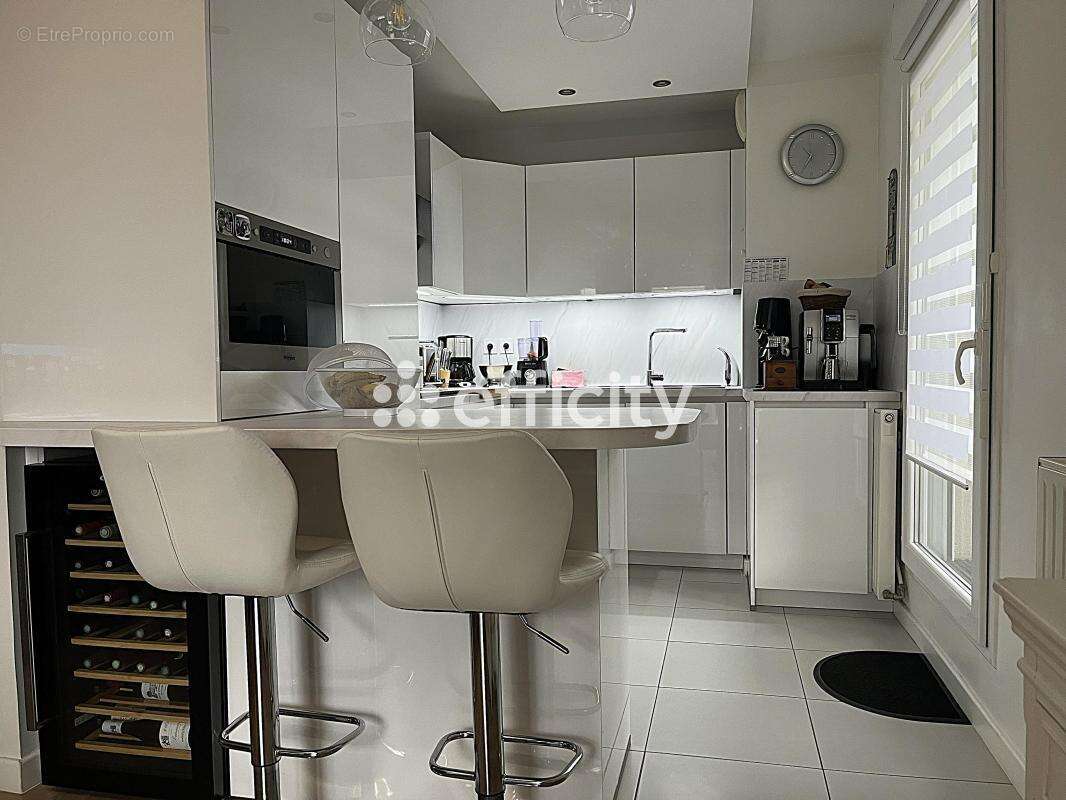 Appartement à ELANCOURT