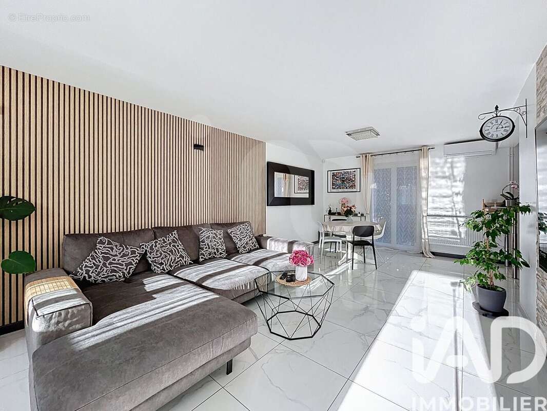 Photo 2 - Maison à VILLABE