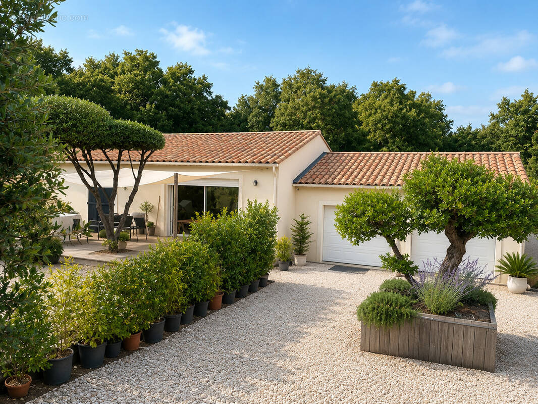 Maison à GASSIN