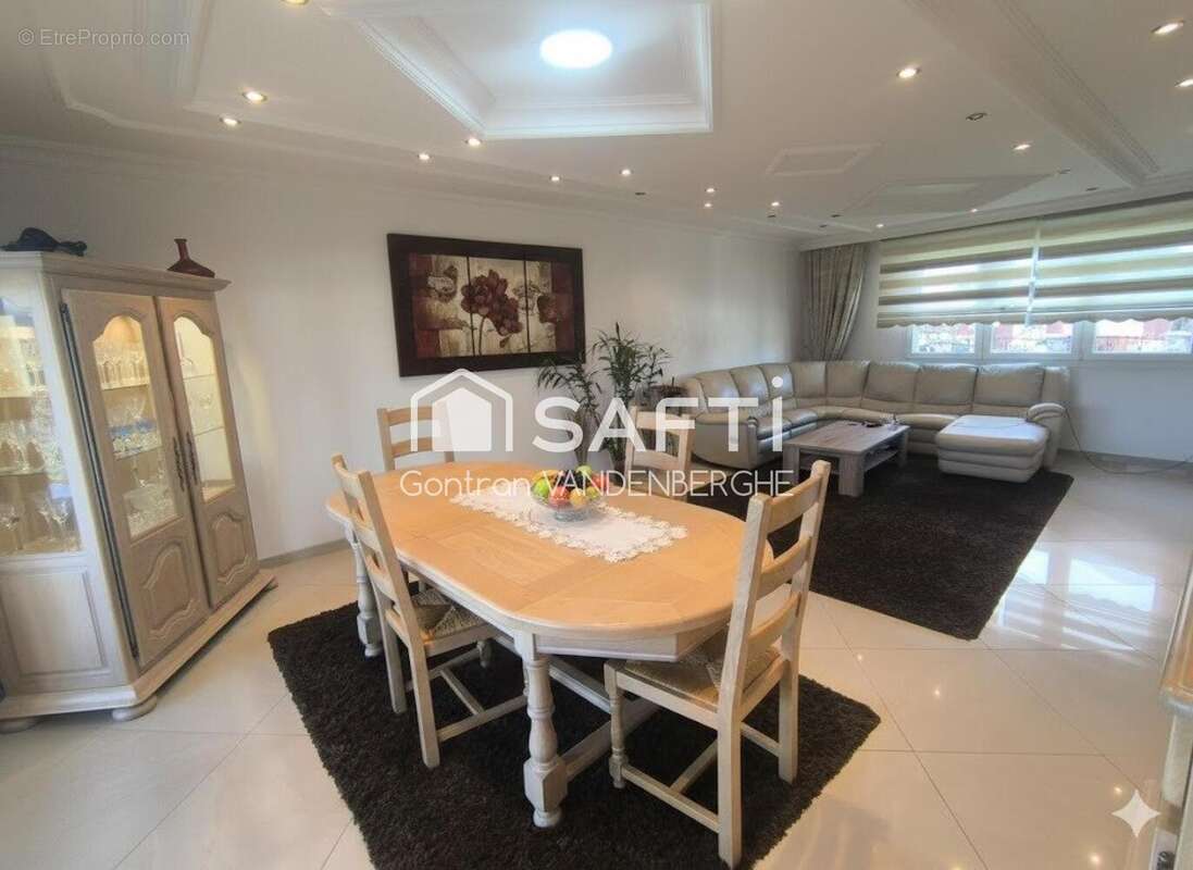 Photo 2 - Maison à ARQUES