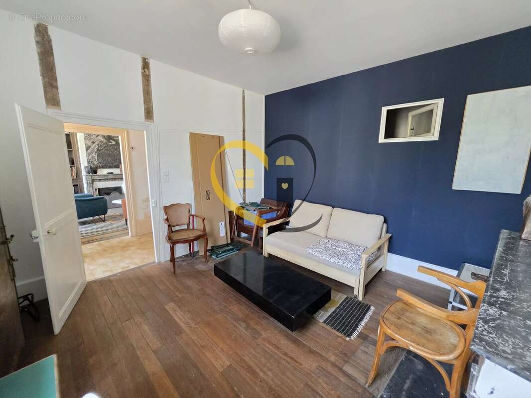 Maison avec dépendances et fort potentiel – Henrichemont - photo 6
