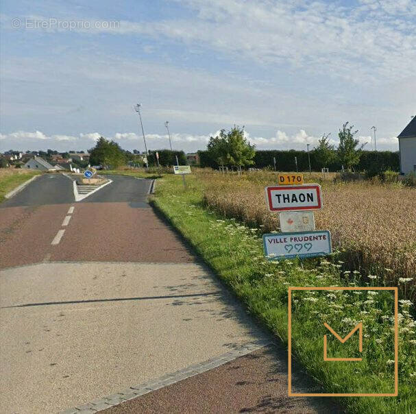 Terrain à THAON