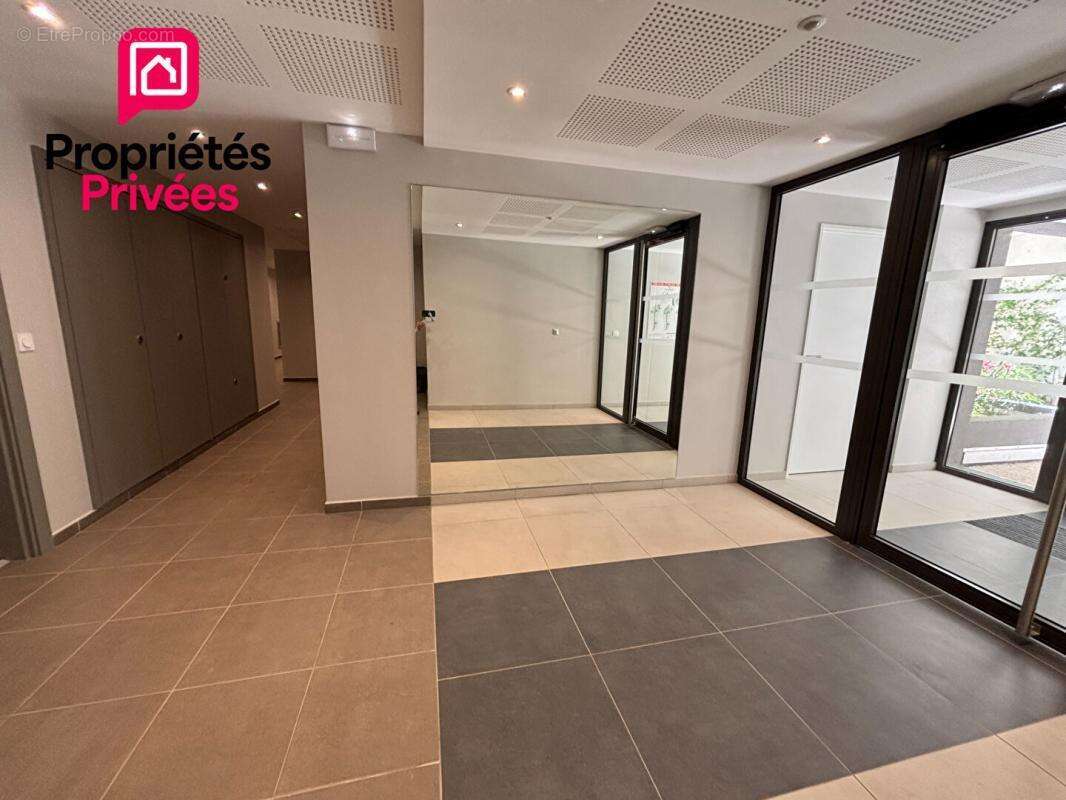 Appartement à BEAUSOLEIL