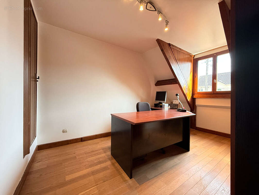 Maison à RIS-ORANGIS