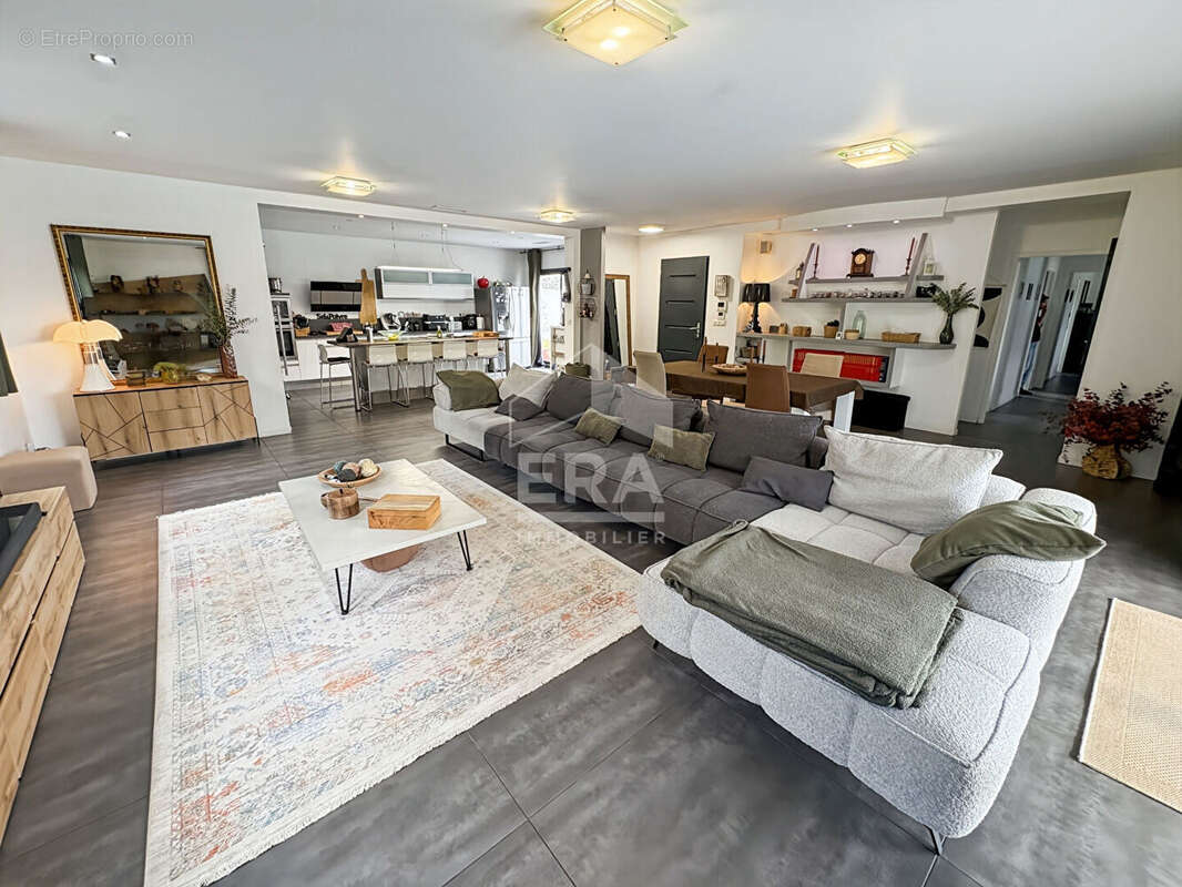 Maison à SEPTEMES-LES-VALLONS