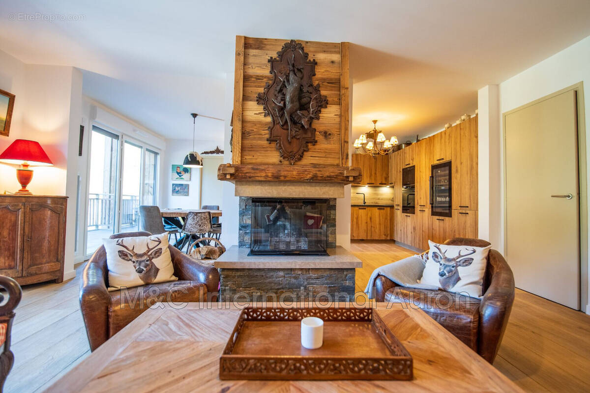 Appartement à SAINT-ETIENNE-DE-TINEE