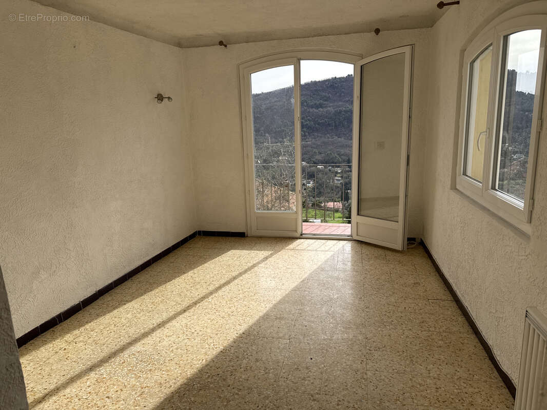 Maison à LE BAR-SUR-LOUP