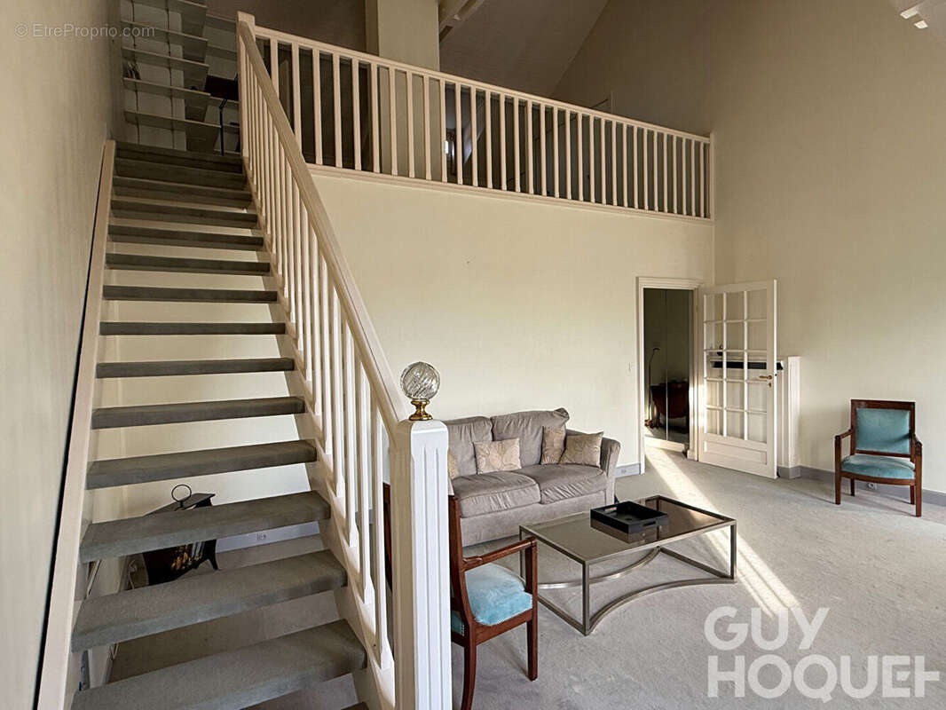 Appartement à VERSAILLES