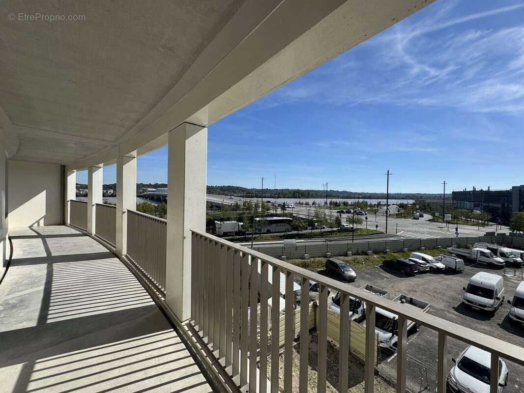 Appartement à BORDEAUX