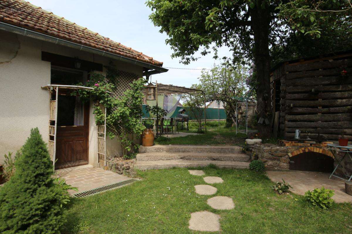 Maison à AUTUN