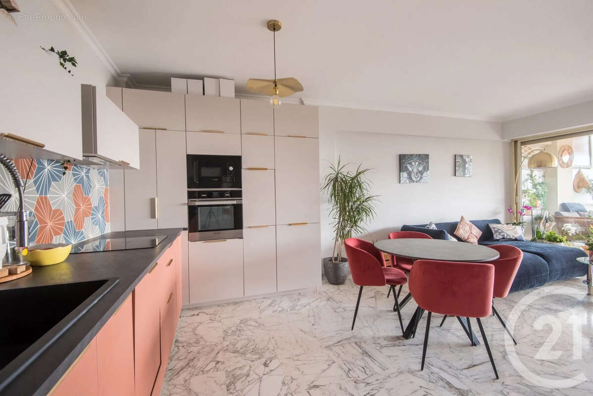 Appartement à NICE
