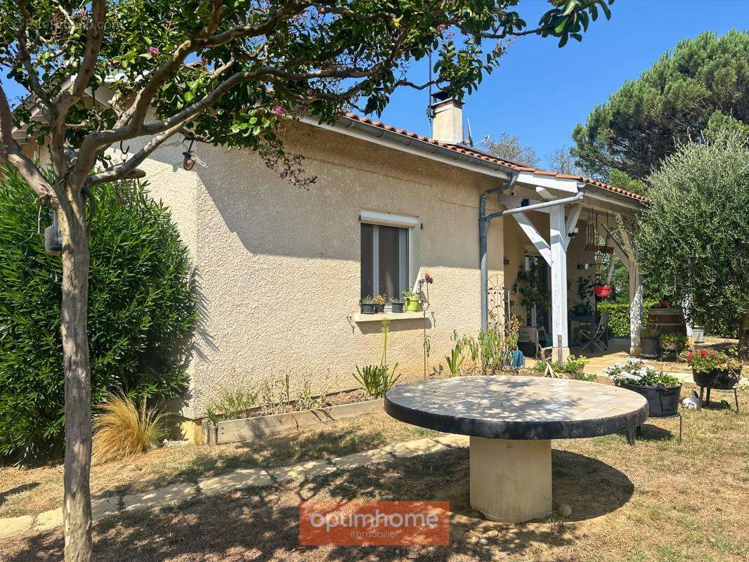Maison plain-pied 125 M2 habitables, sur sous sol total, proximité tous commerces - photo 7