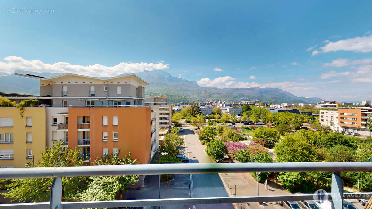 Appartement à ECHIROLLES