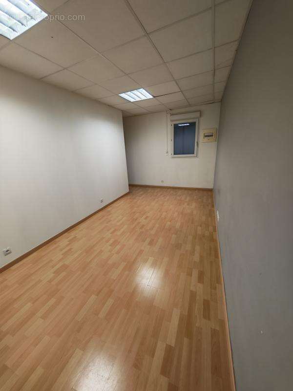 Appartement T4 avec garage - photo 6