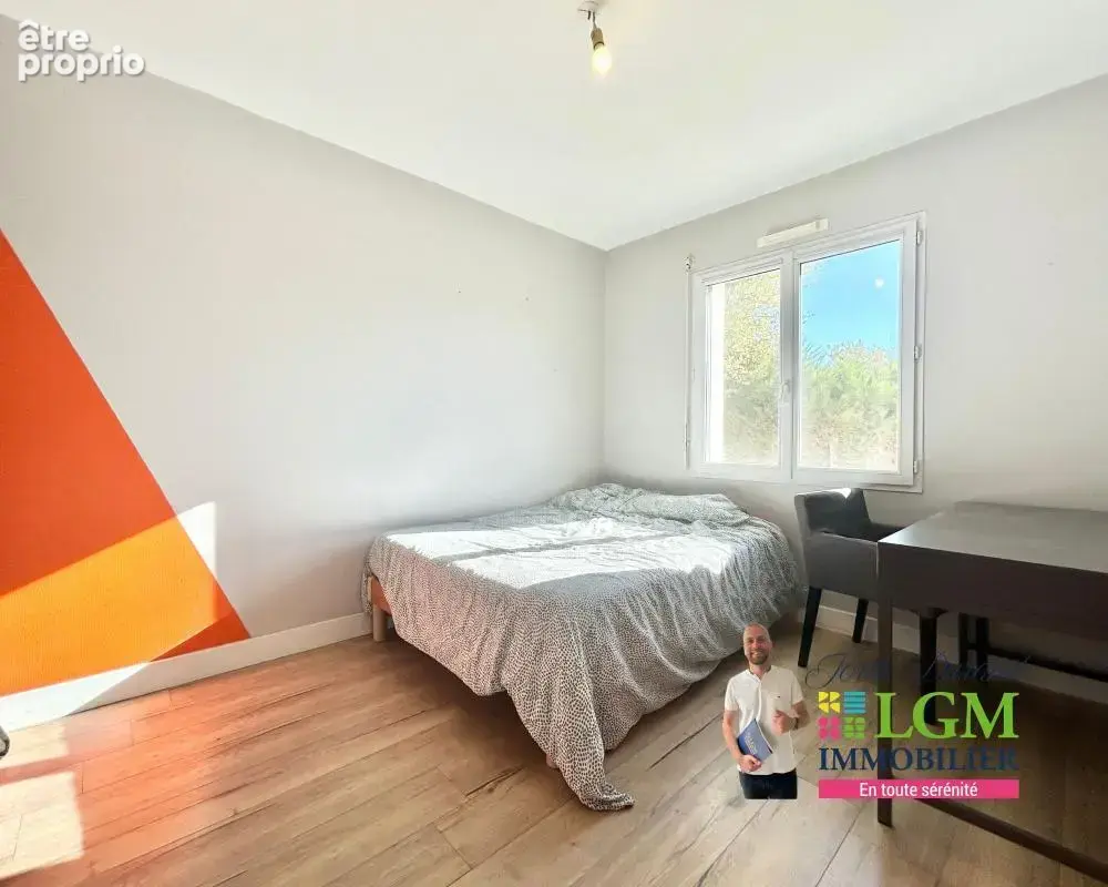 NESMY – Maison familiale lumineuse avec grand jardin et double garage - photo 6