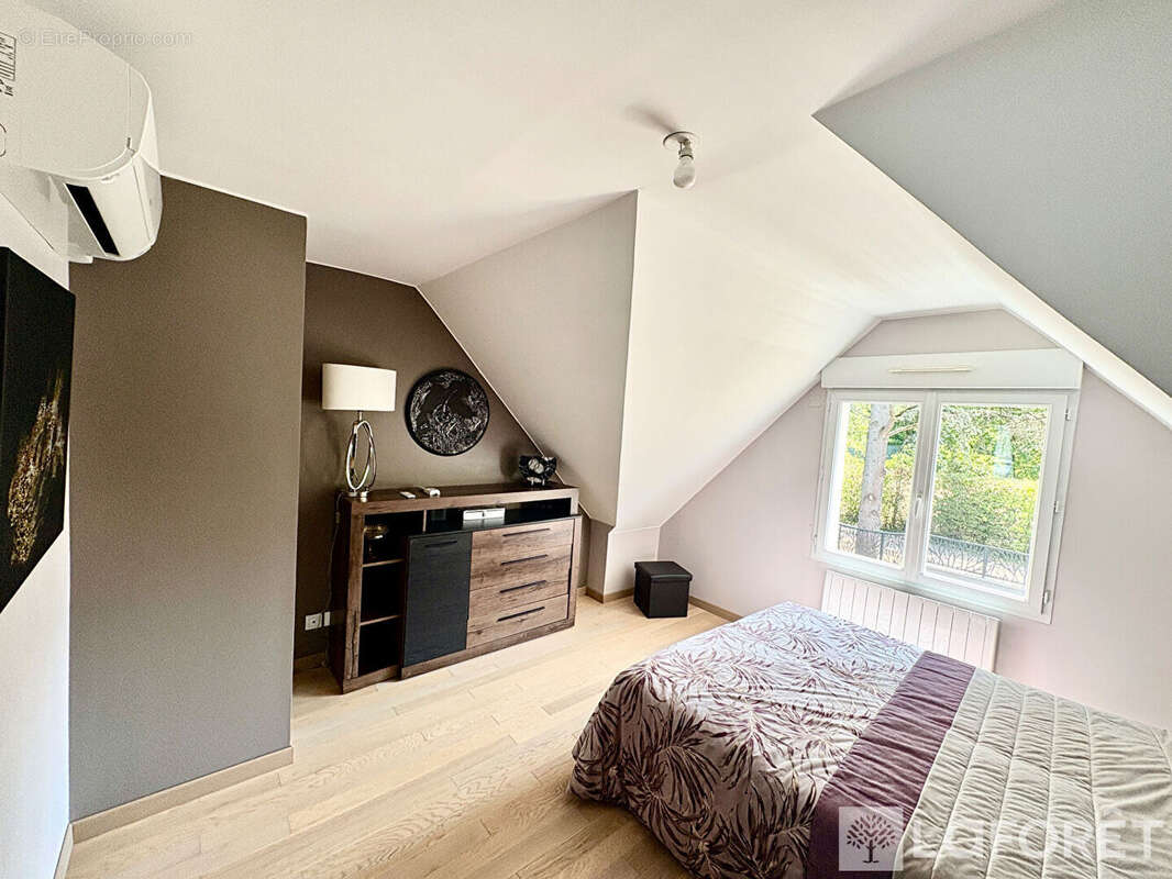 Vulaines sur Seine- Coup de coeur pour cette maison familiale récente - photo 8