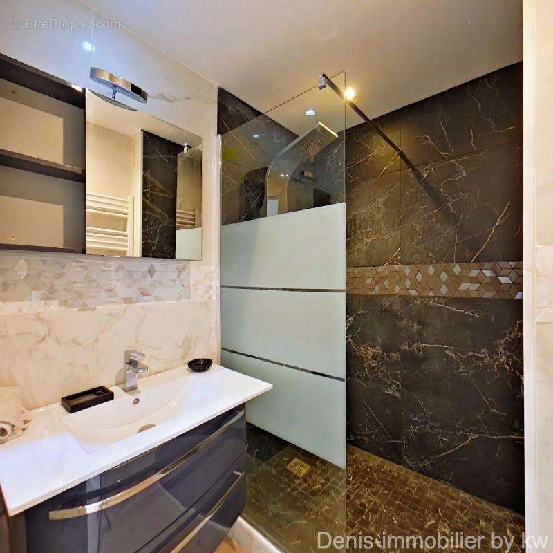 Appartement à SAINT-CYPRIEN