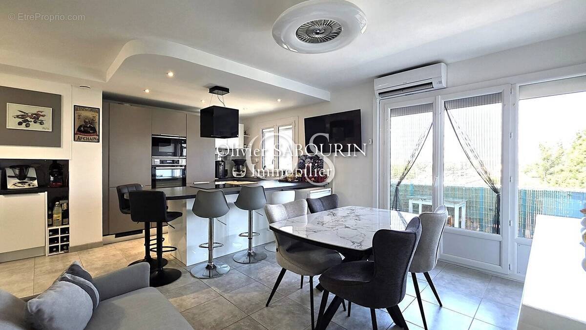 Appartement à FREJUS