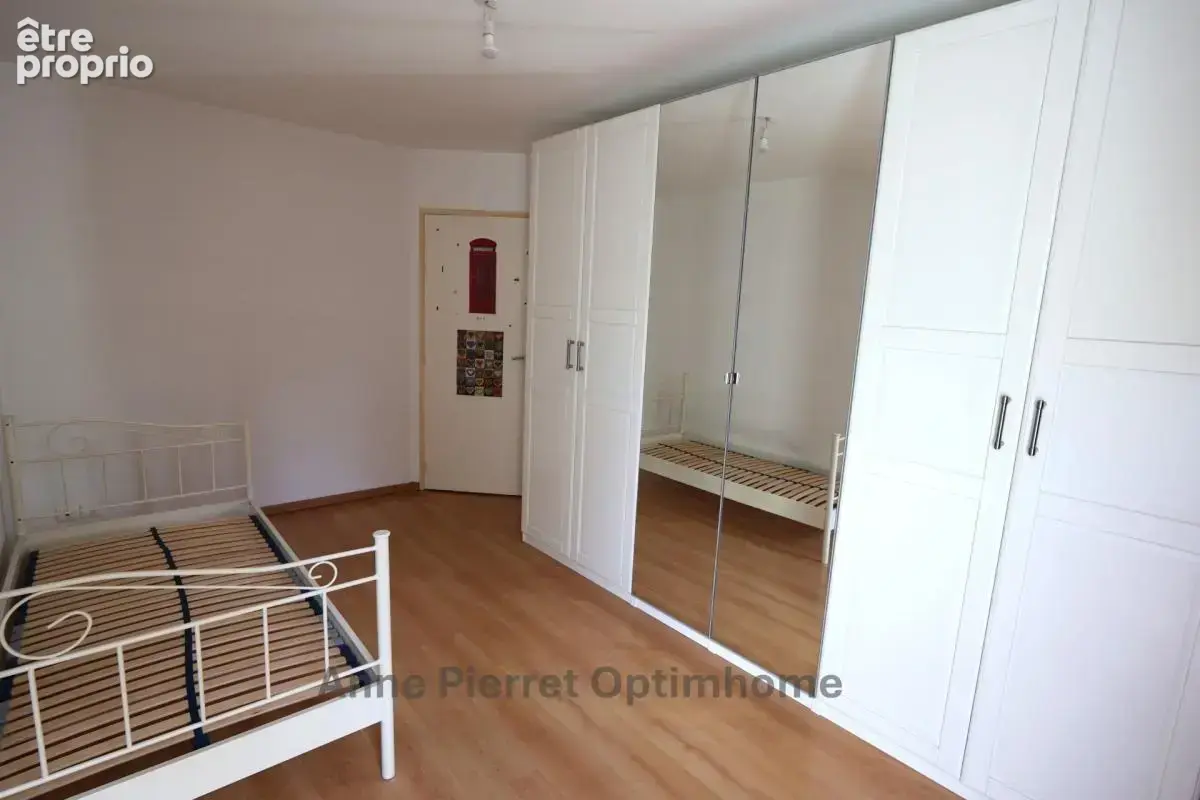 À VENDRE – Grande maison de plain-pied de 224 m² habitable (4 chambres) avec vue exceptionnelle sur forêt et plaine à Vaux-devan - photo 29