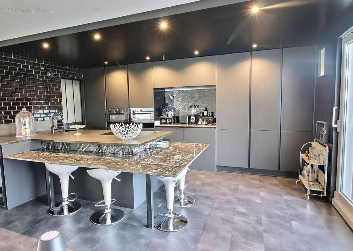 Appartement à MESSERY