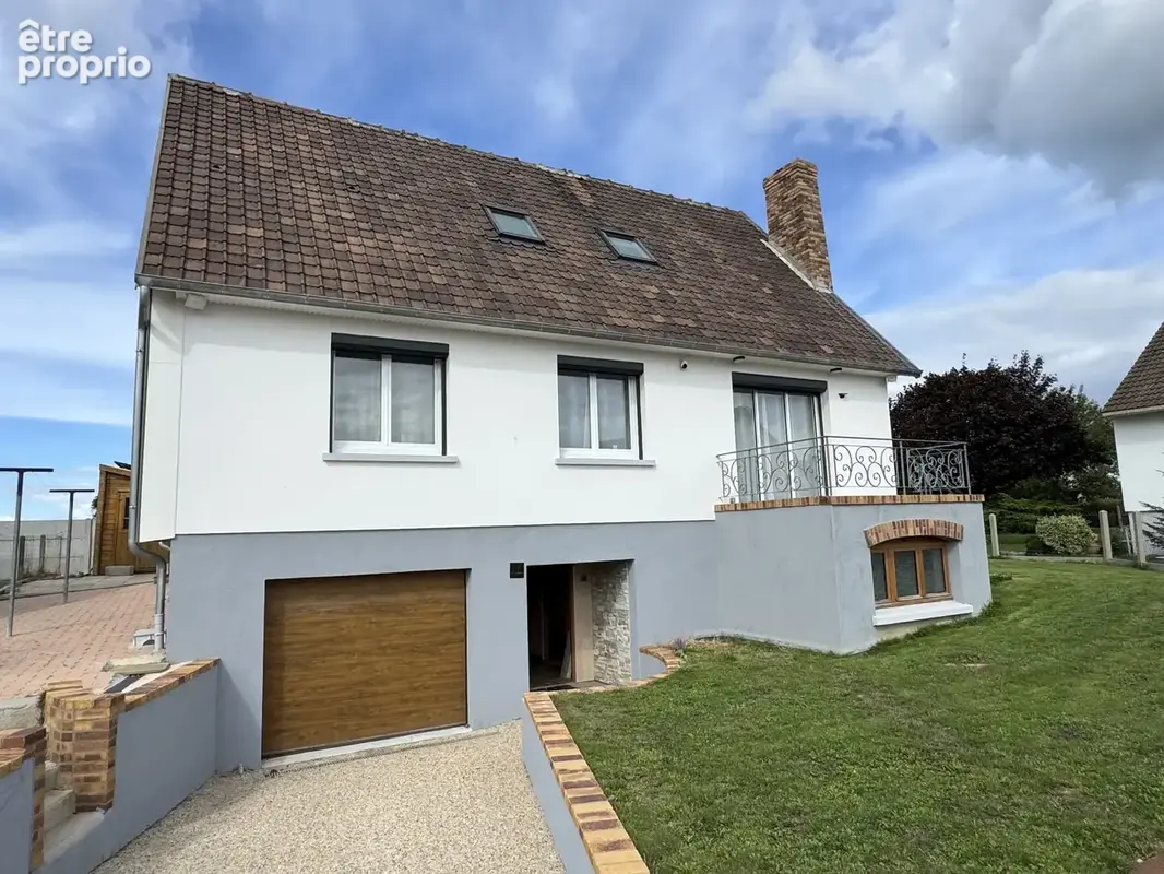 Maison à SAINT-LEONARD