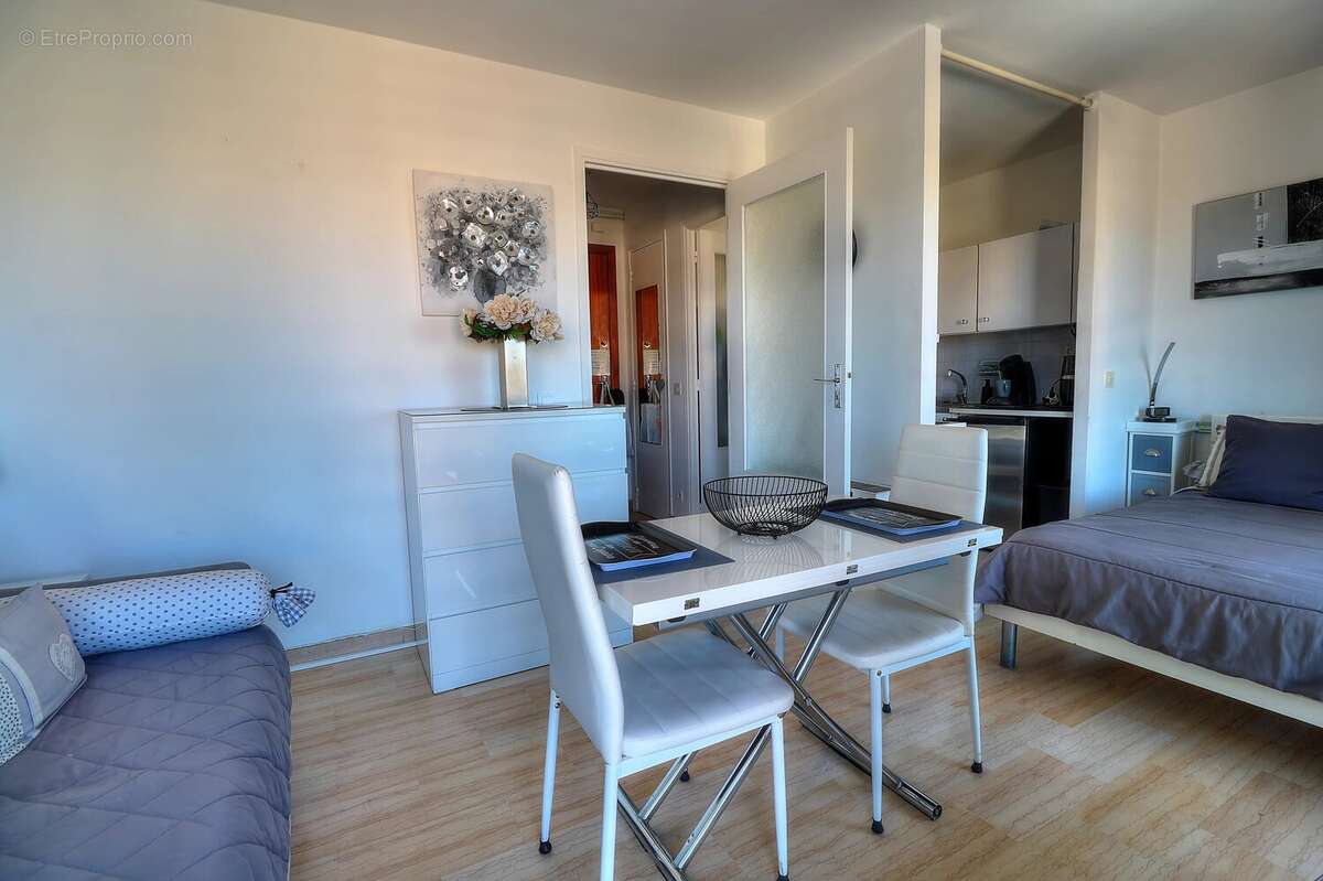Appartement à CAGNES-SUR-MER