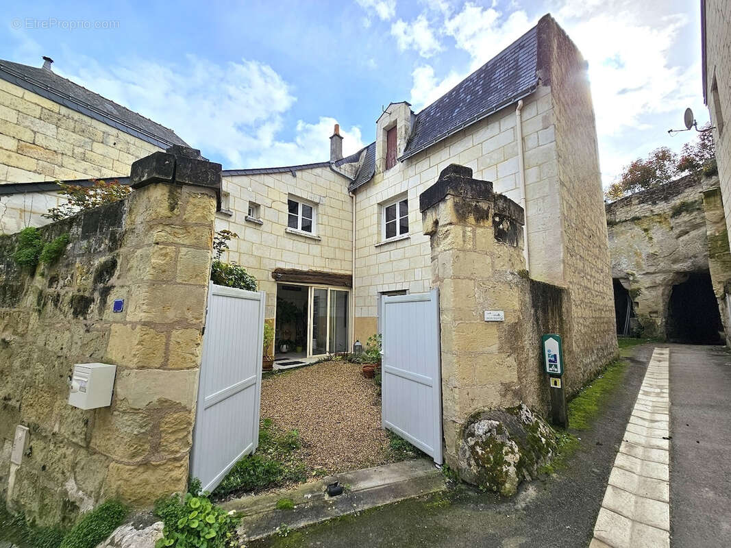 Maison à SOUZAY-CHAMPIGNY