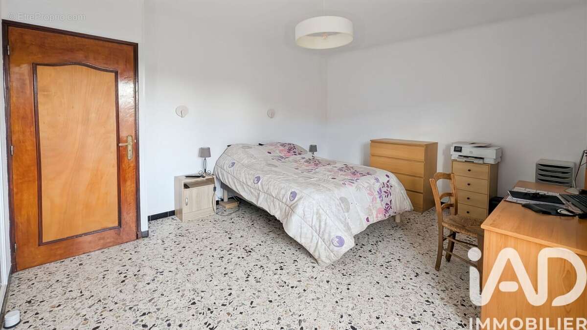Photo 6 - Maison à ROQUEMAURE