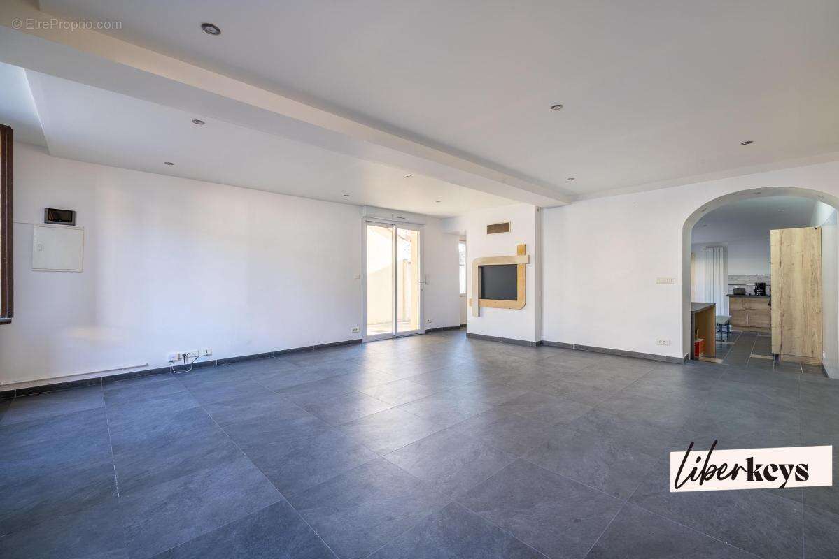 Maison à MARCOUSSIS