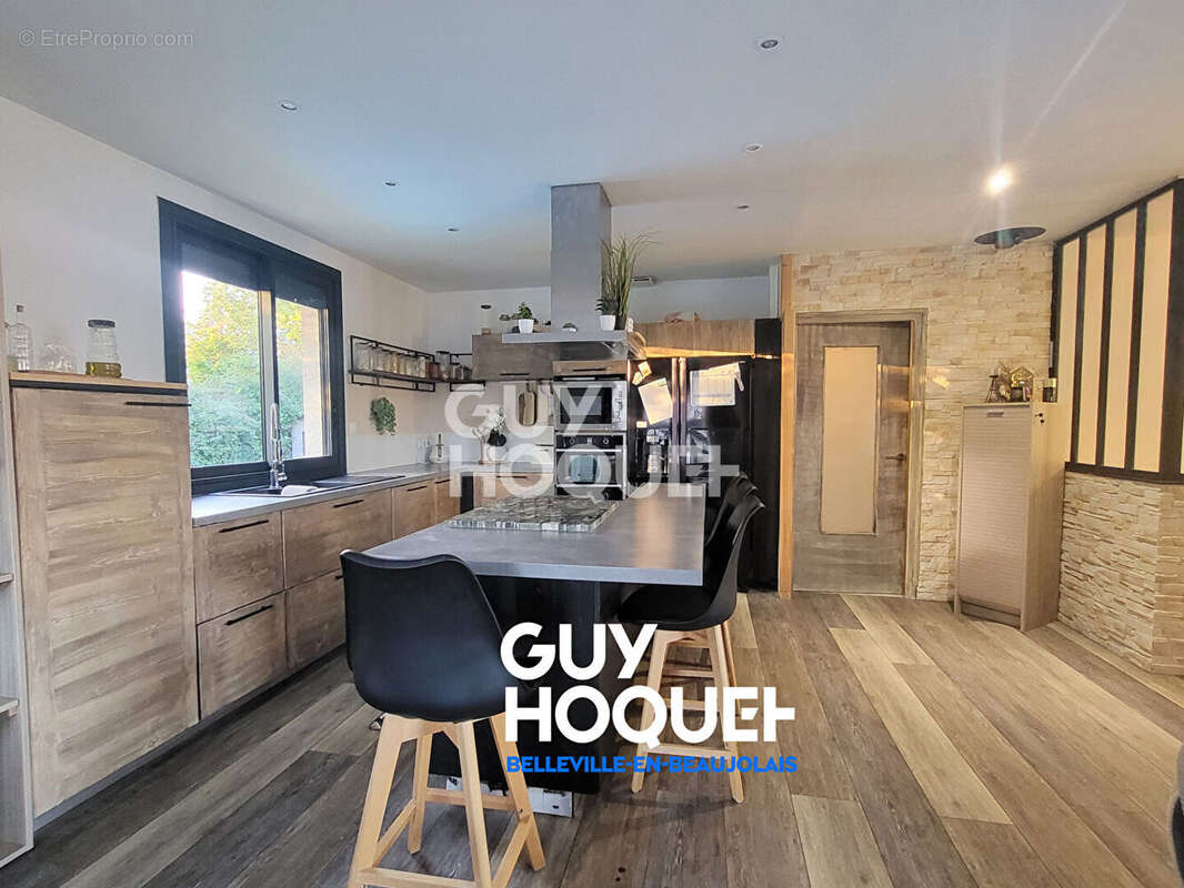 Maison à BELLEVILLE