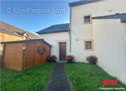 Appartement à MONTFORT-SUR-MEU