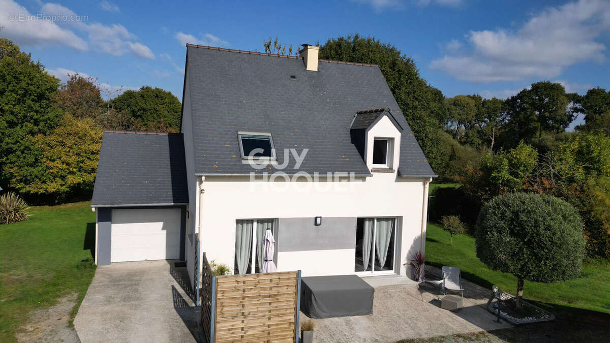 Maison à MINIAC-MORVAN