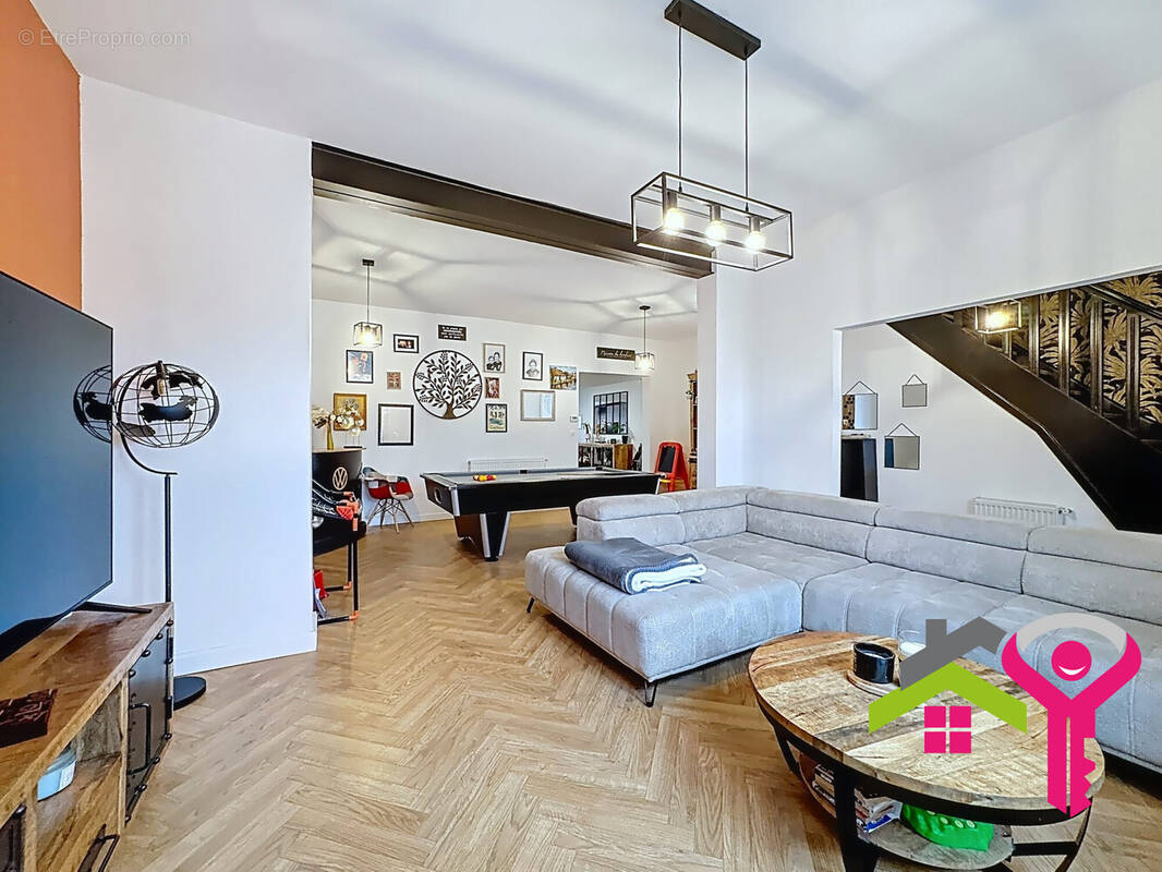 Maison à TRITH-SAINT-LEGER