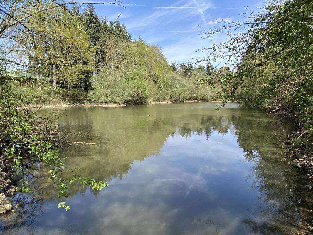 Terrain à VERNEUIL-SUR-AVRE