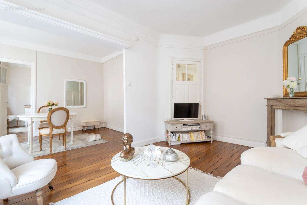 Appartement T2 bis de 54 m² à La Madeleine - photo 2