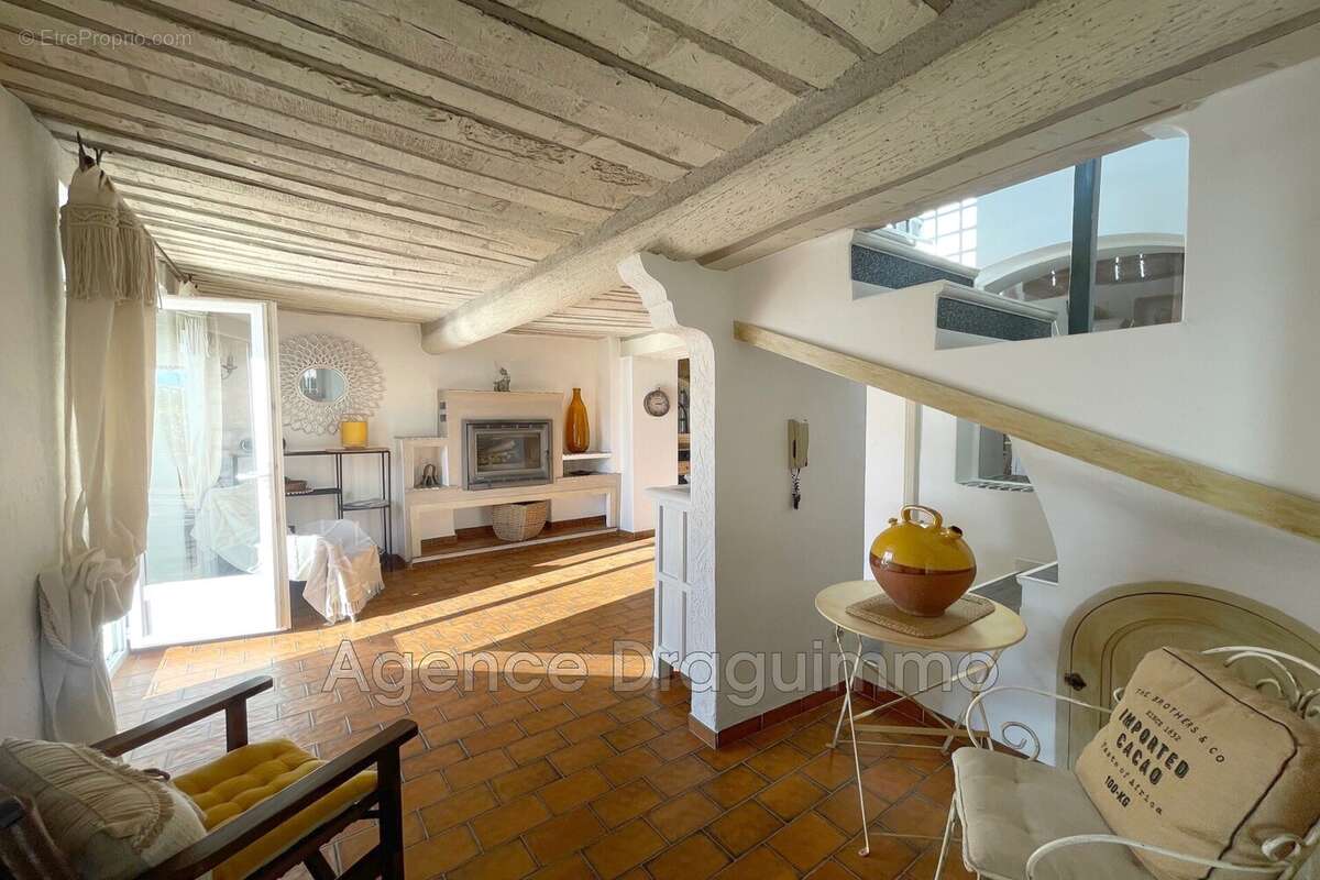 Maison à DRAGUIGNAN