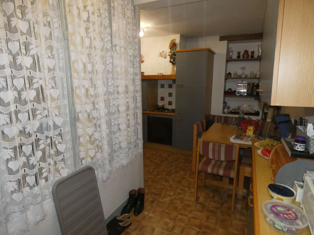 Maison à BRIENON-SUR-ARMANCON