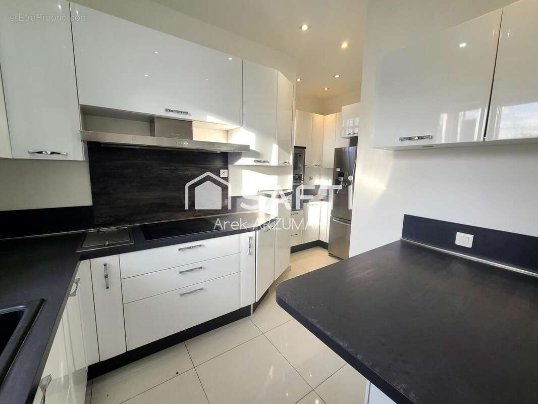 Photo 3 - Maison à CHOISY-LE-ROI